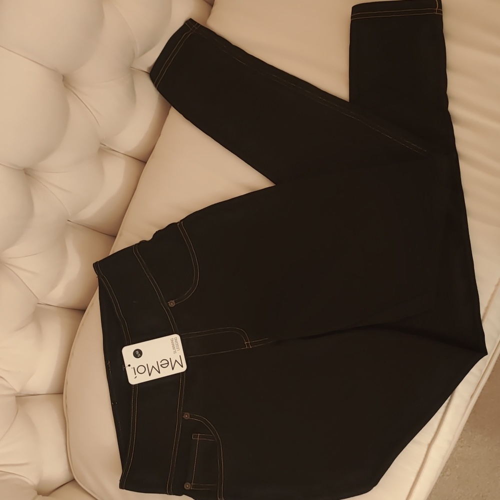 MeMoi Black slimming denim legging size s/m NWT